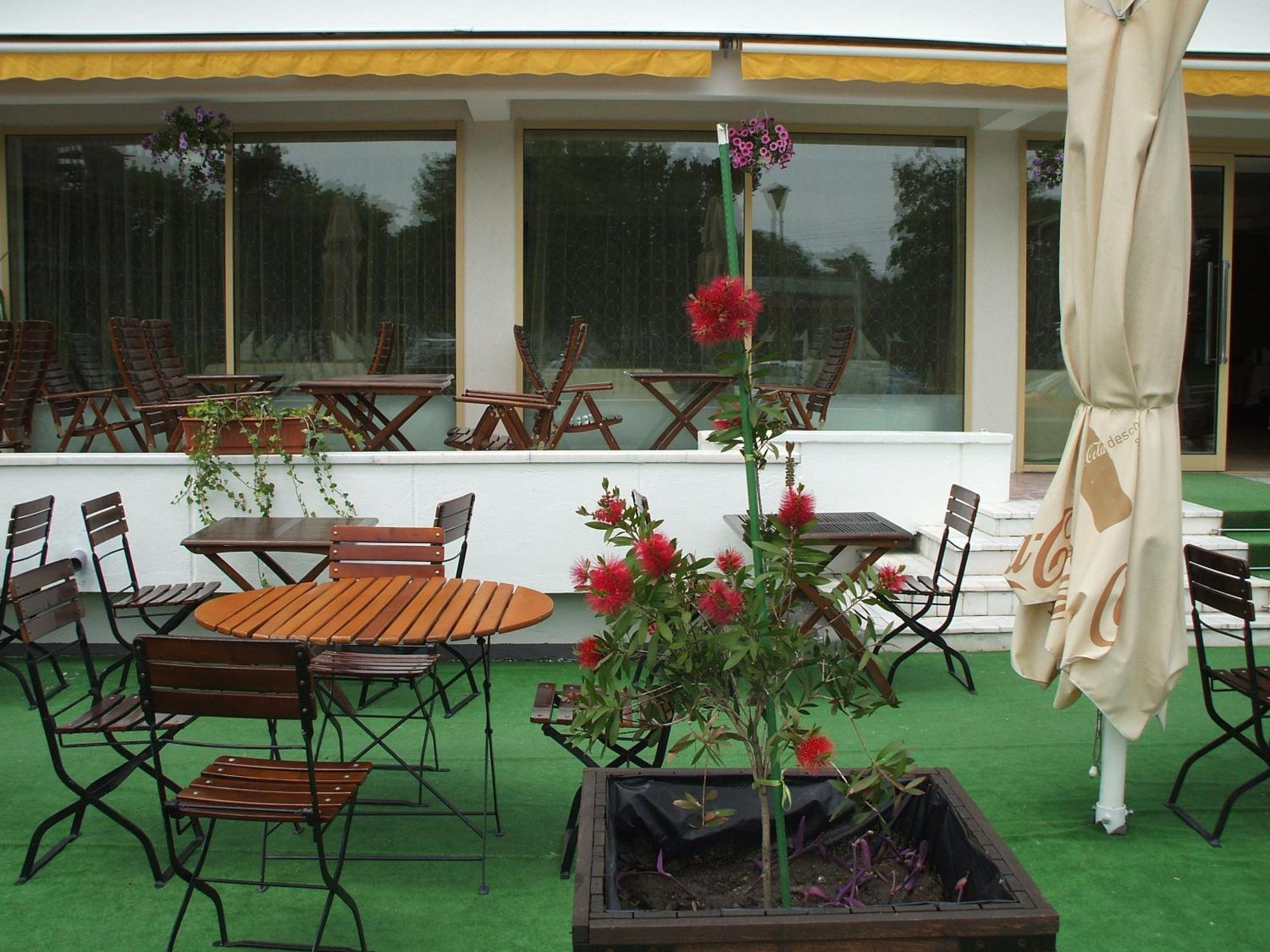Hotel Condor Mamaia Exterior foto